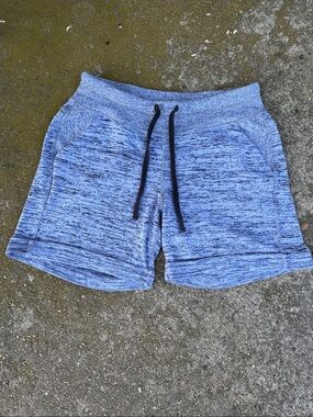 Athleta Heathered Light Gray Athletic Shorts